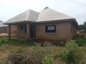 4bdrm Bungalow in Kunle Soladoye Co., Ilorin South for Sale