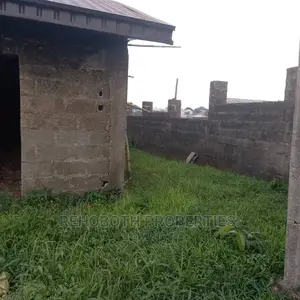 3 Plot at Akala Express