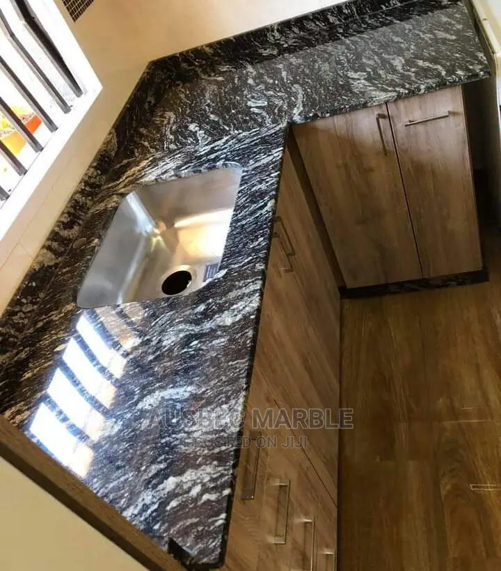 Granite Kitchen Tops