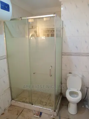 Shower Cubicle Mabushi