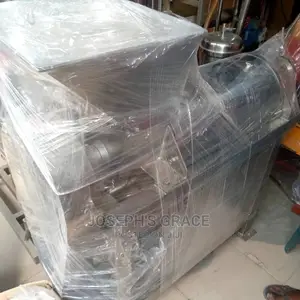 Industrial Juices Extractor (400kg) Pre Hour.