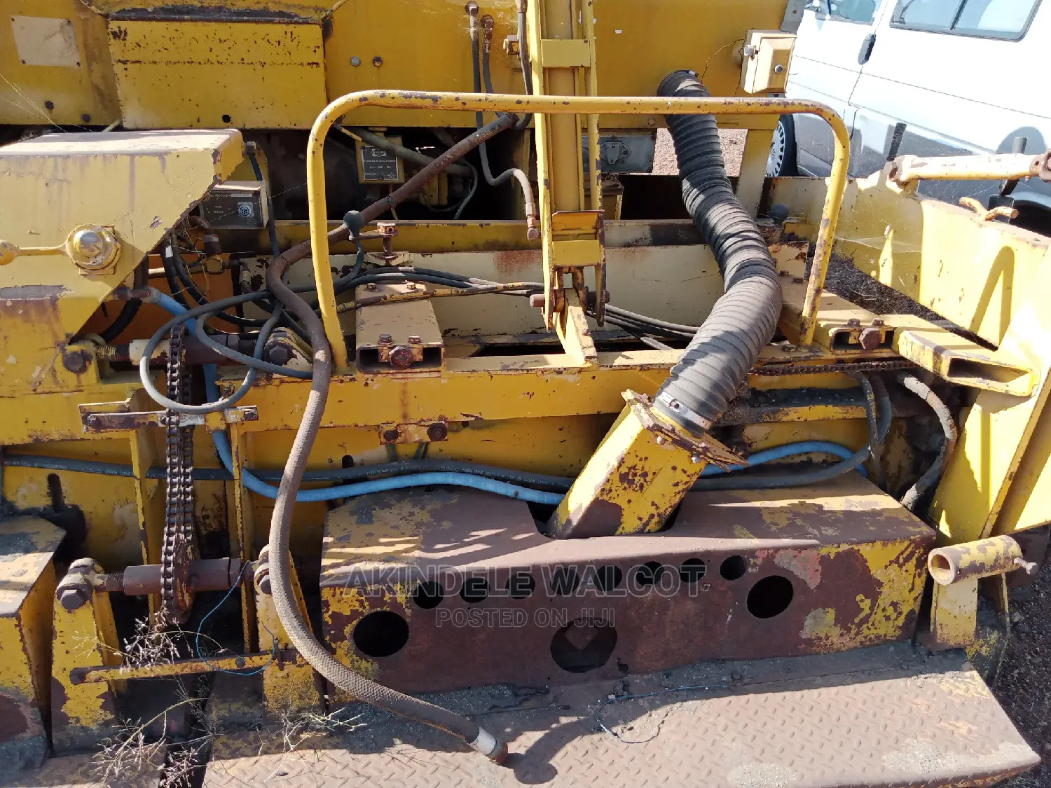 Asphalt Pavers