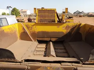 Asphalt Pavers