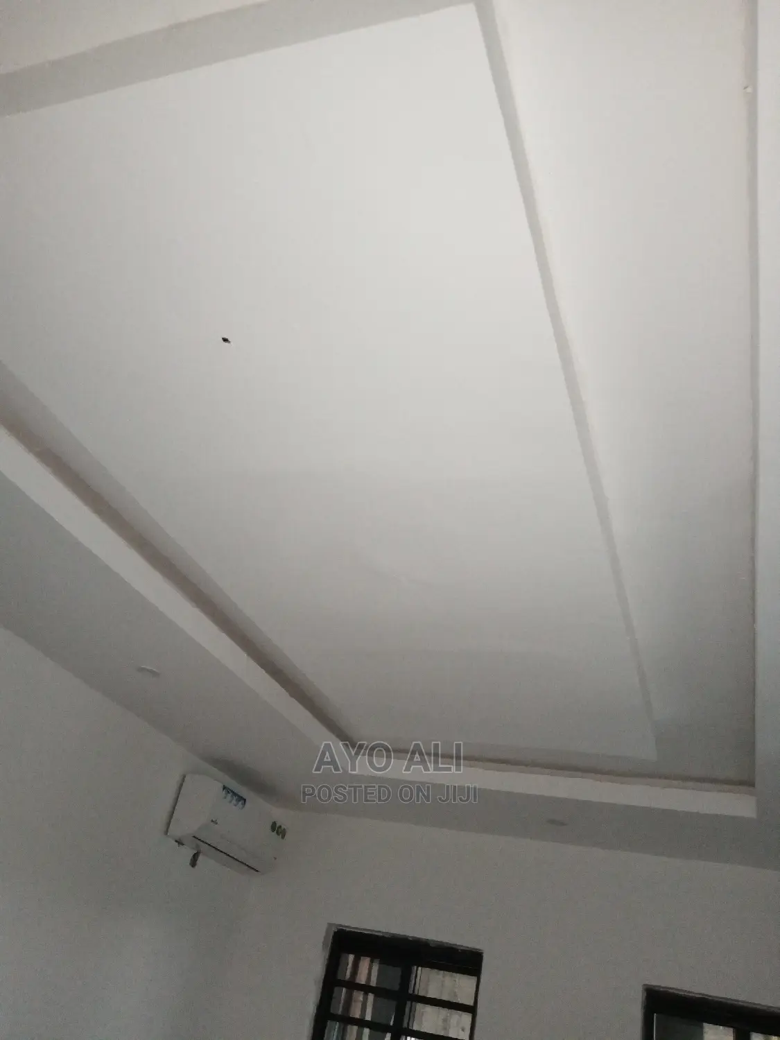 Pop Ceiling Design and Screeding