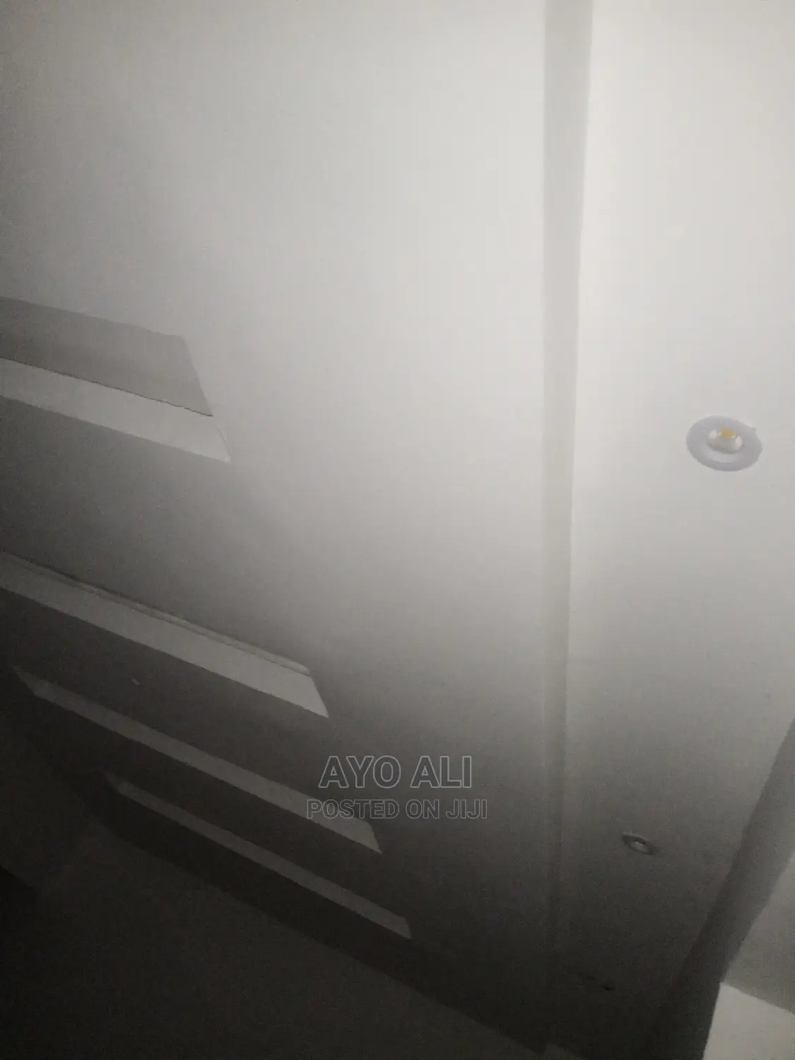 Pop Ceiling Design and Screeding