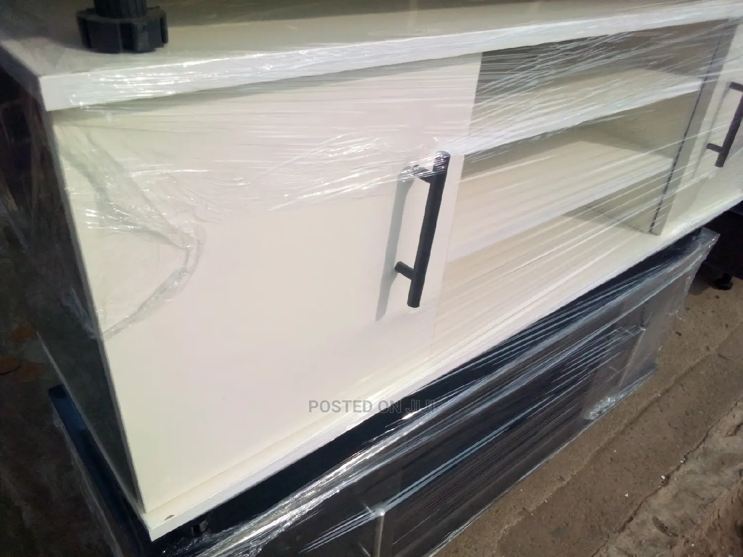 Quality Tv Stand