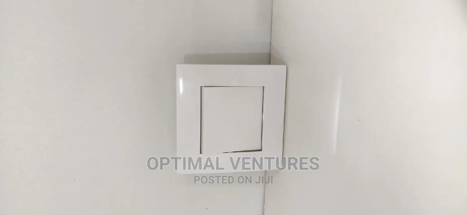1 Gang 2 Way Schneider Electric Switch