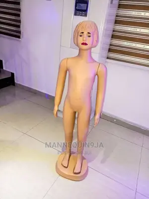 Complete Child Mannequin