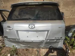 Toyota RAV4 Sports Booth 2009-2012