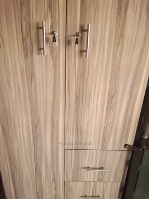 Wardrobe 6 by 3ft