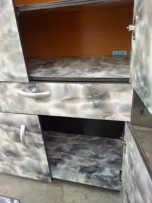 Solid Wooden Wardrobe 32/Inches by 6
