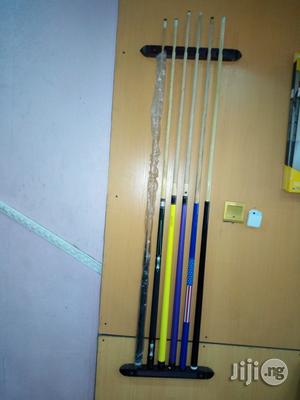 Snooker Stick Detachable Stick Is Available