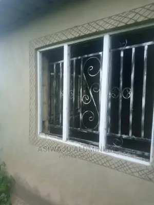 5ft by 4ft Aluminum Casement Windows