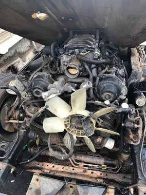 Toyota Sequoia Aluminum V8 2uz 4.7l