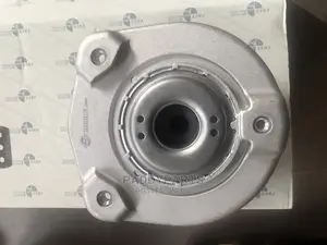 Glk 350 Engine Mount/Seat