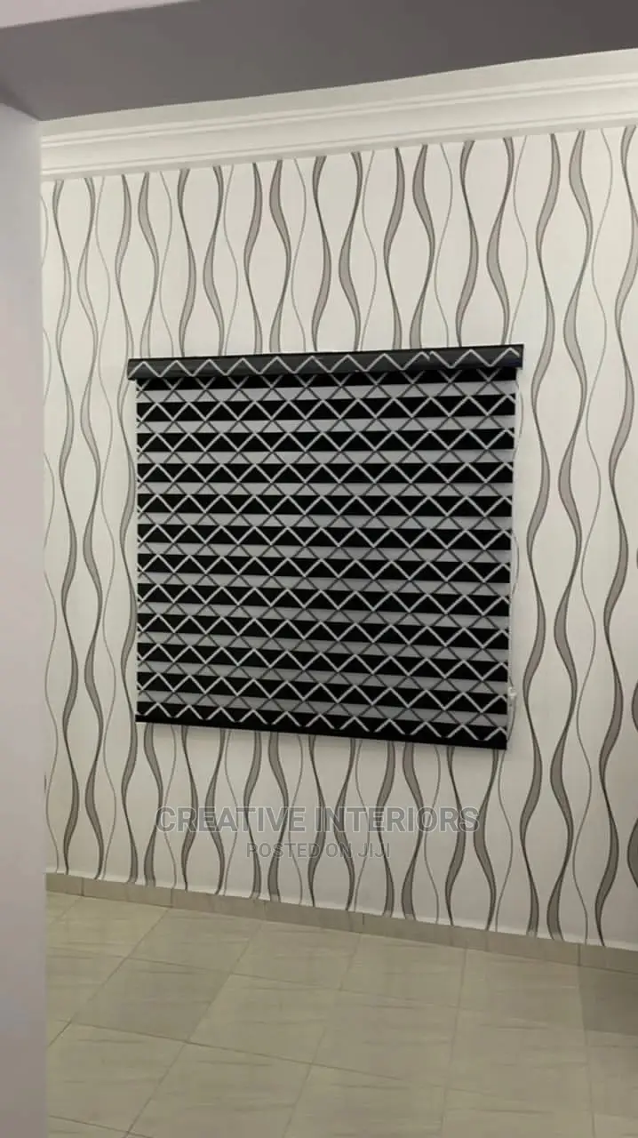Quality Adjustable Day and Night Window Blinds.