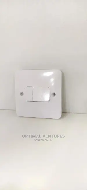 3gang 2way Schneider Electric Socket