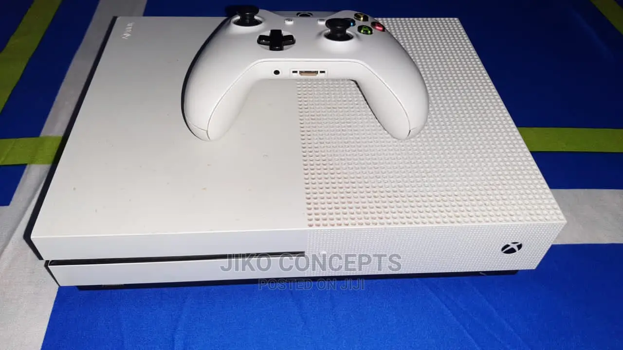Microsoft Xbox One S