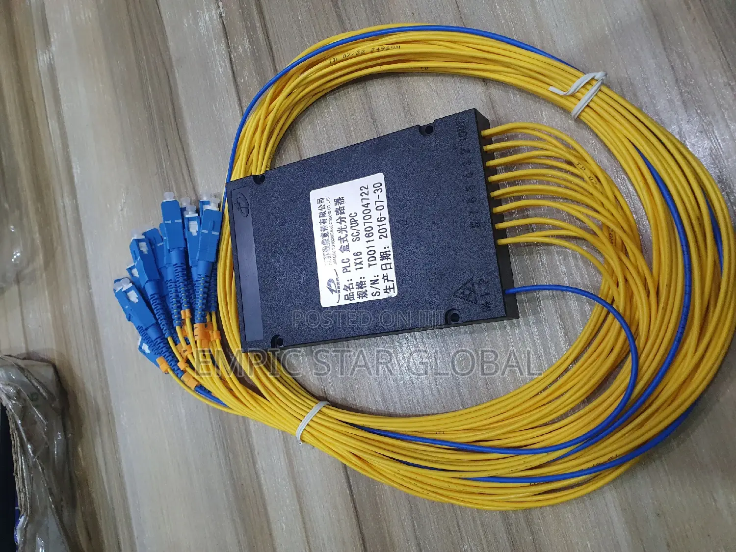 PLC Splitter 1×16 Single Mode Blockless 0.9mm Fiber Cable