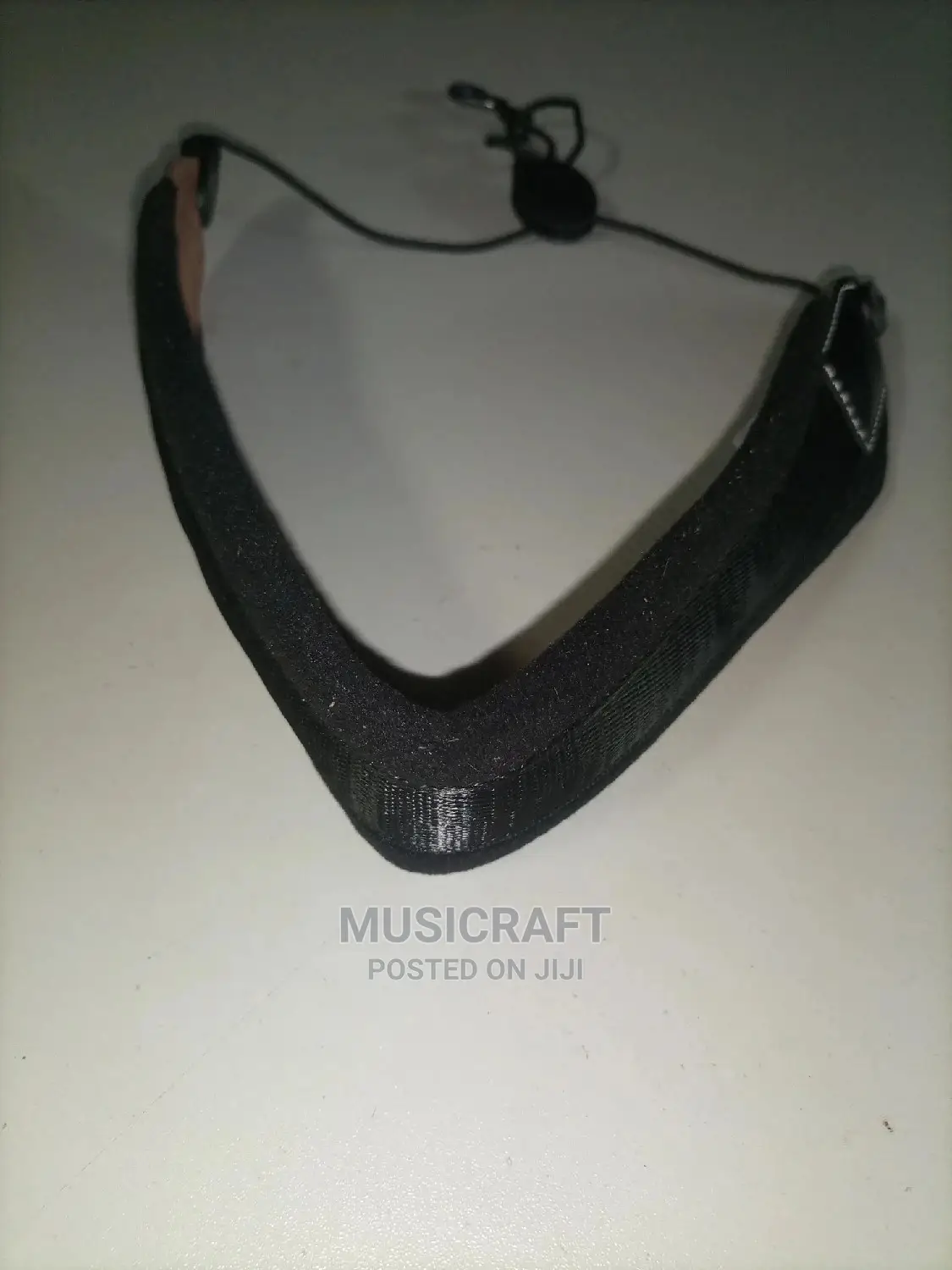 Cb - Black Saxophone Strap