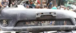 Come Front Bumper Toyota Matrix 2003