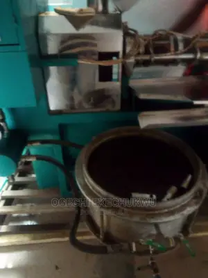 800kg/Hour Oil Extractor
