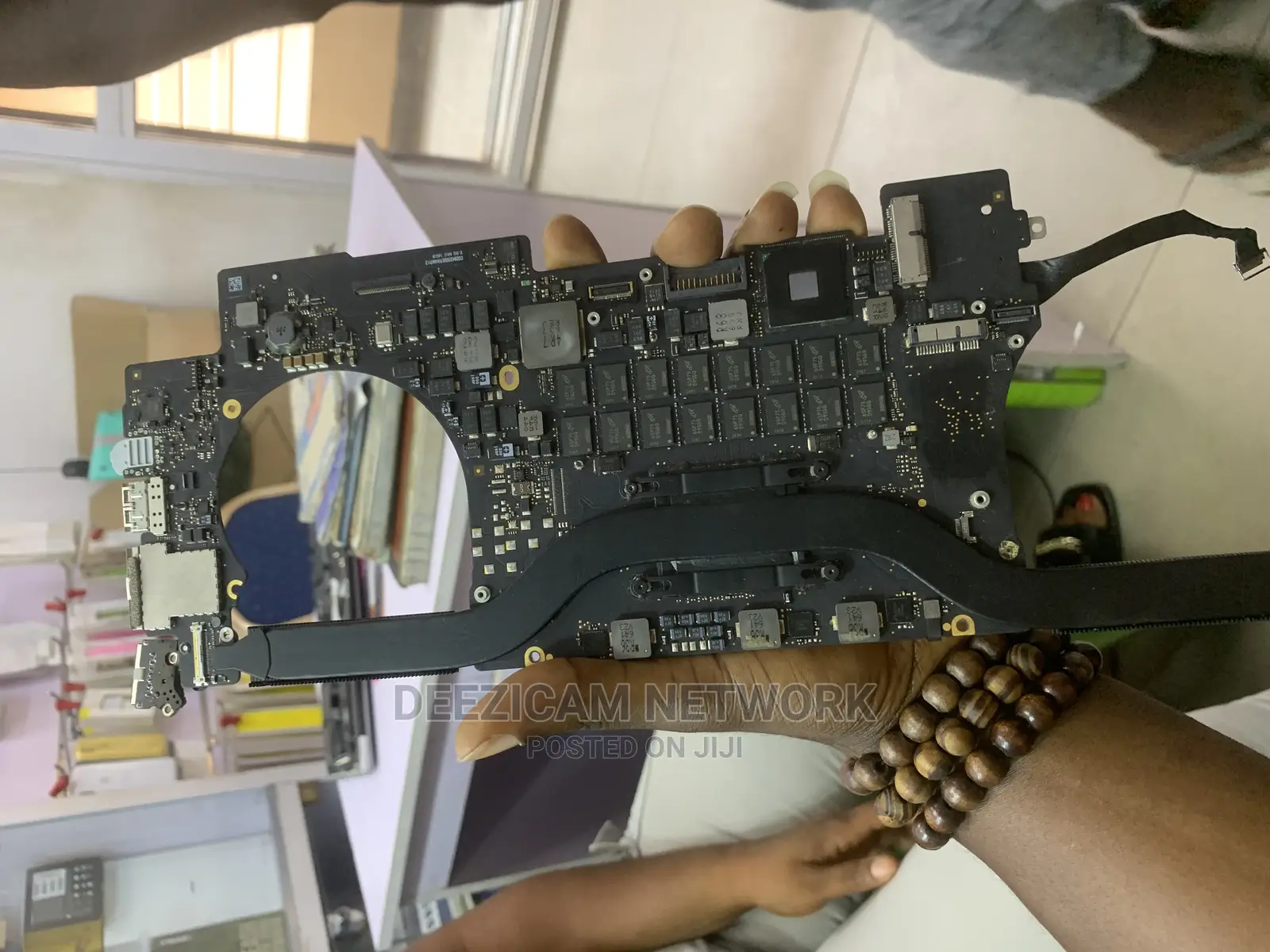 2015 Macbook Pro Retina 15” Inch 16GB Ram