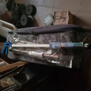 Ez Reacher- Grabber and Pickup Tool