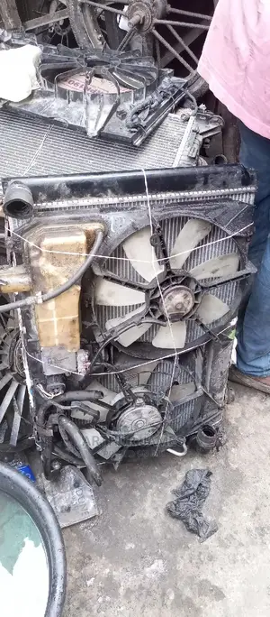 Toyota Sienna 2006 Complete Radiator