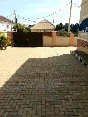 2bdrm Block of Flats in Dawaki for rent