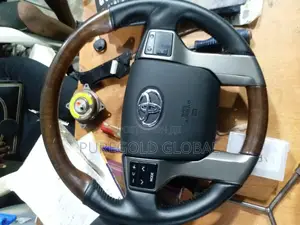 Land Cruiser Prado 2012 Steering Airbag