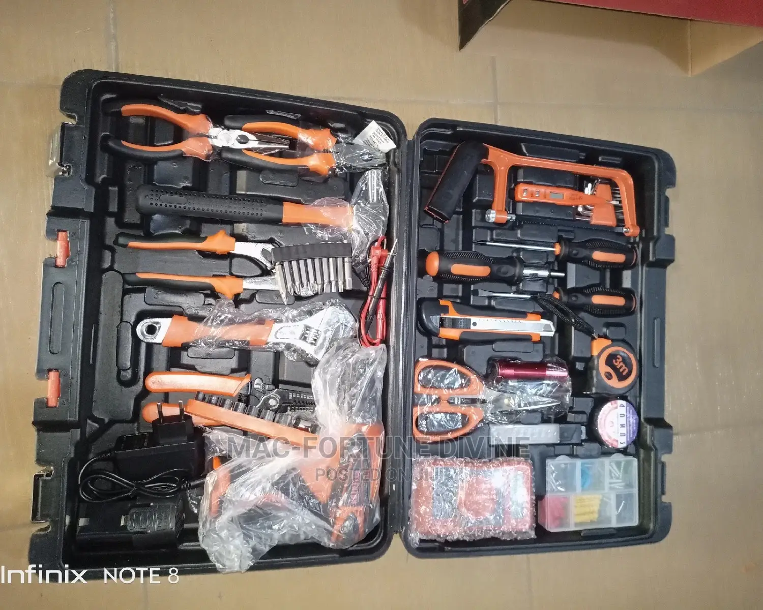 Complet Set of Telecommunication Tools