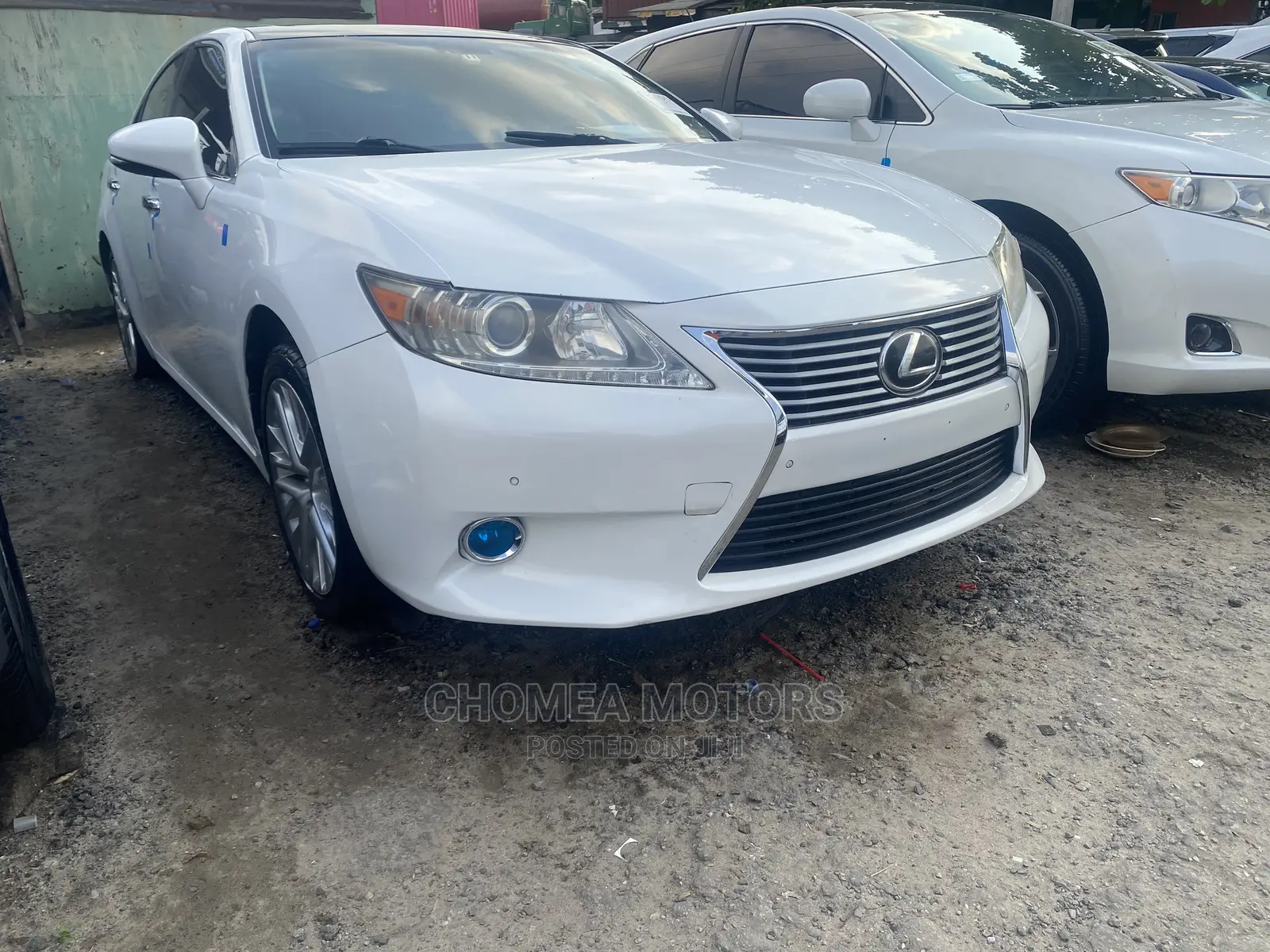 Lexus ES 2015 White