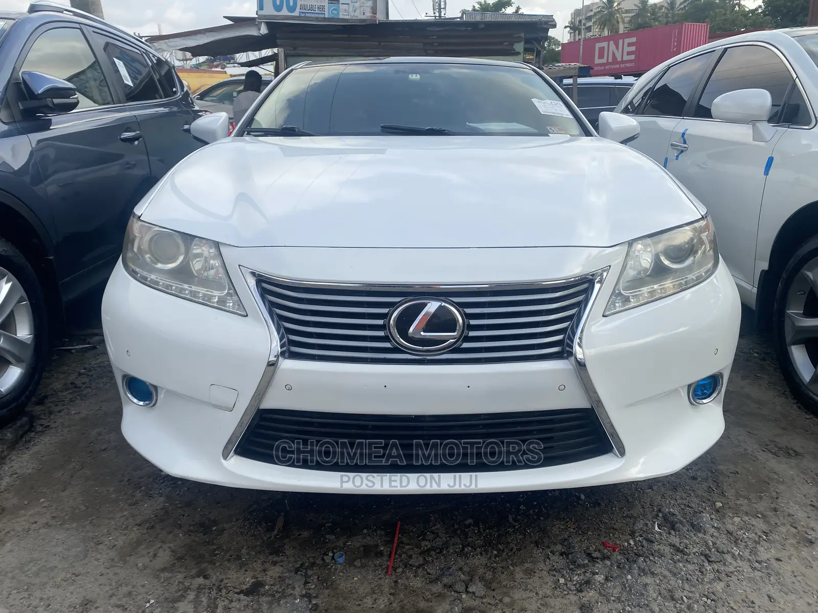 Lexus ES 2015 White