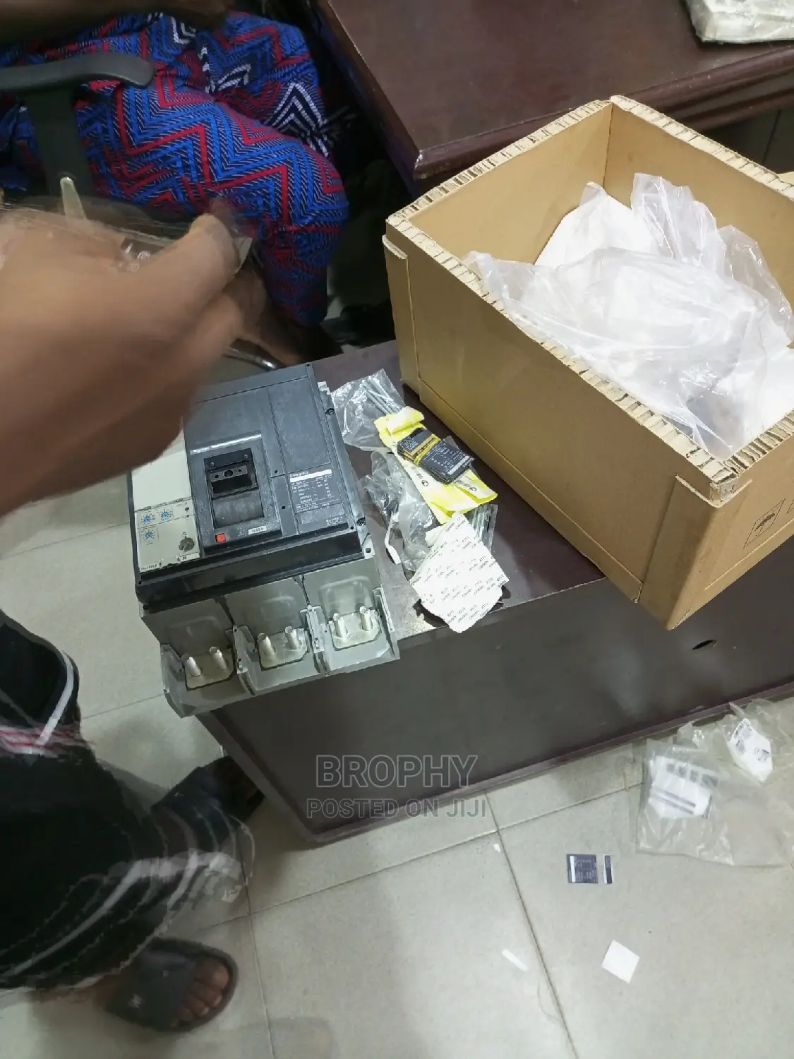 1600a Three Pole Circuit Breaker