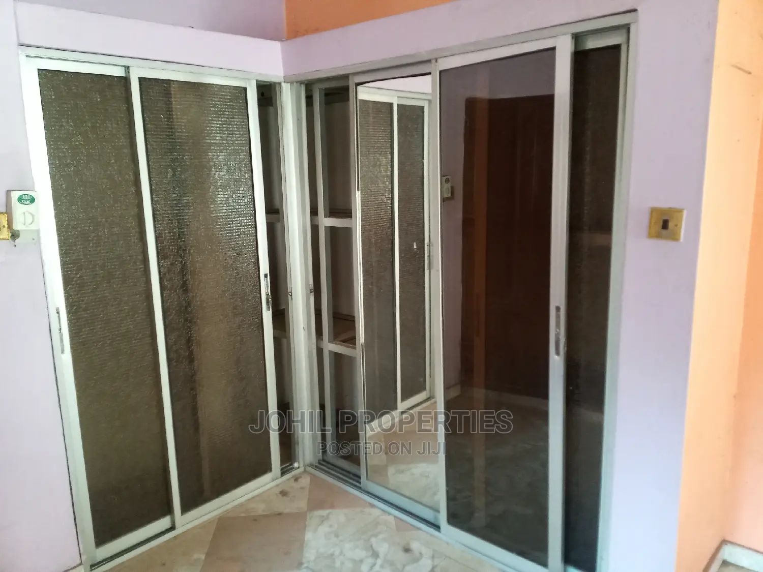 6bdrm Duplex in Garki 1 for sale