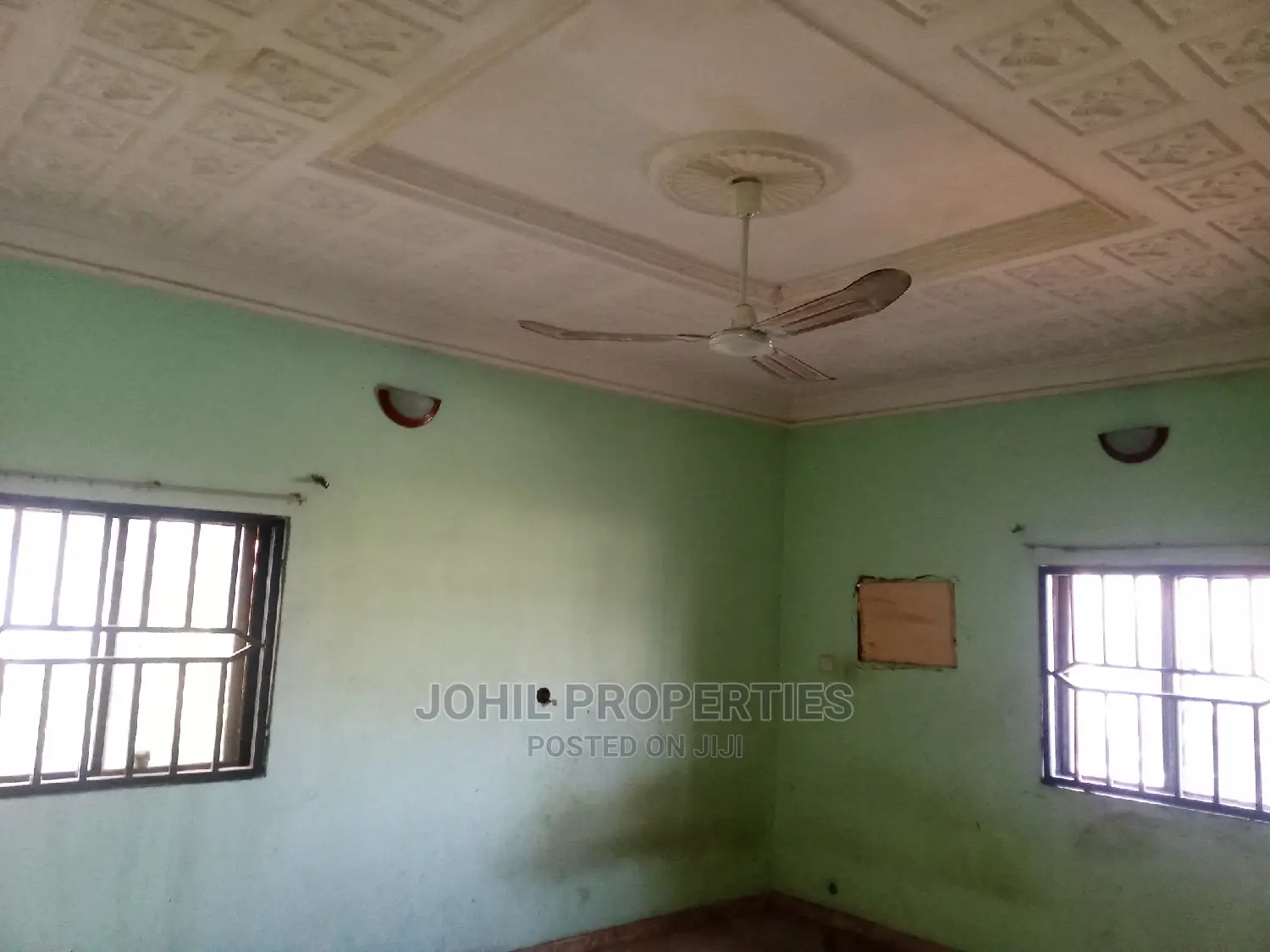 6bdrm Duplex in Garki 1 for sale