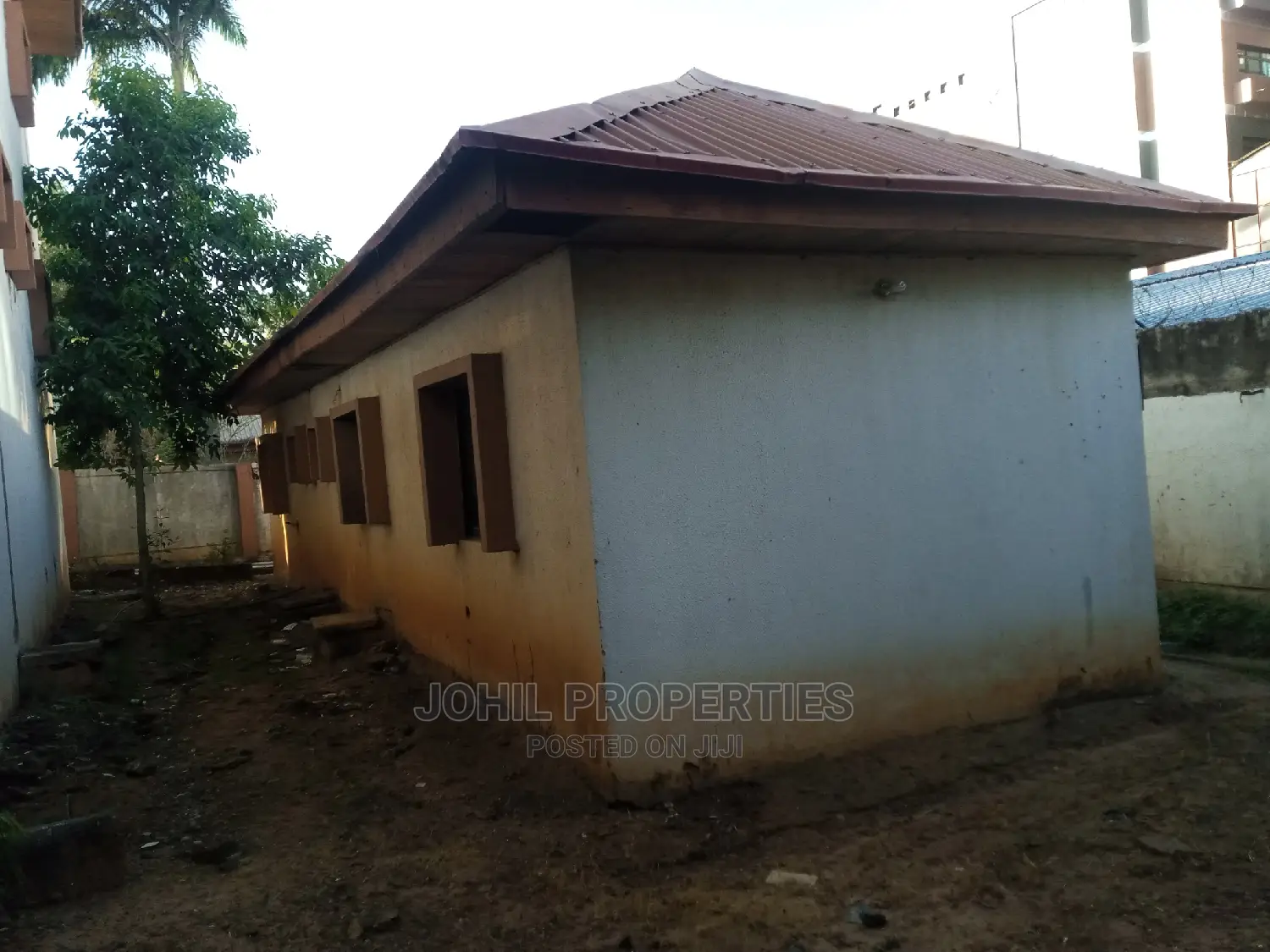 6bdrm Duplex in Garki 1 for sale