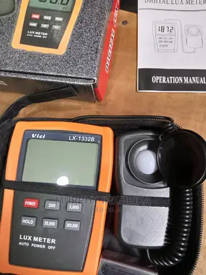 Digital Lux Meter / Light Meter Range 0.1 Lux ~ 200,000 Lux