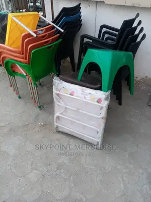 A Foldable Mobile Bed