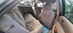Toyota Camry 2004 Gray