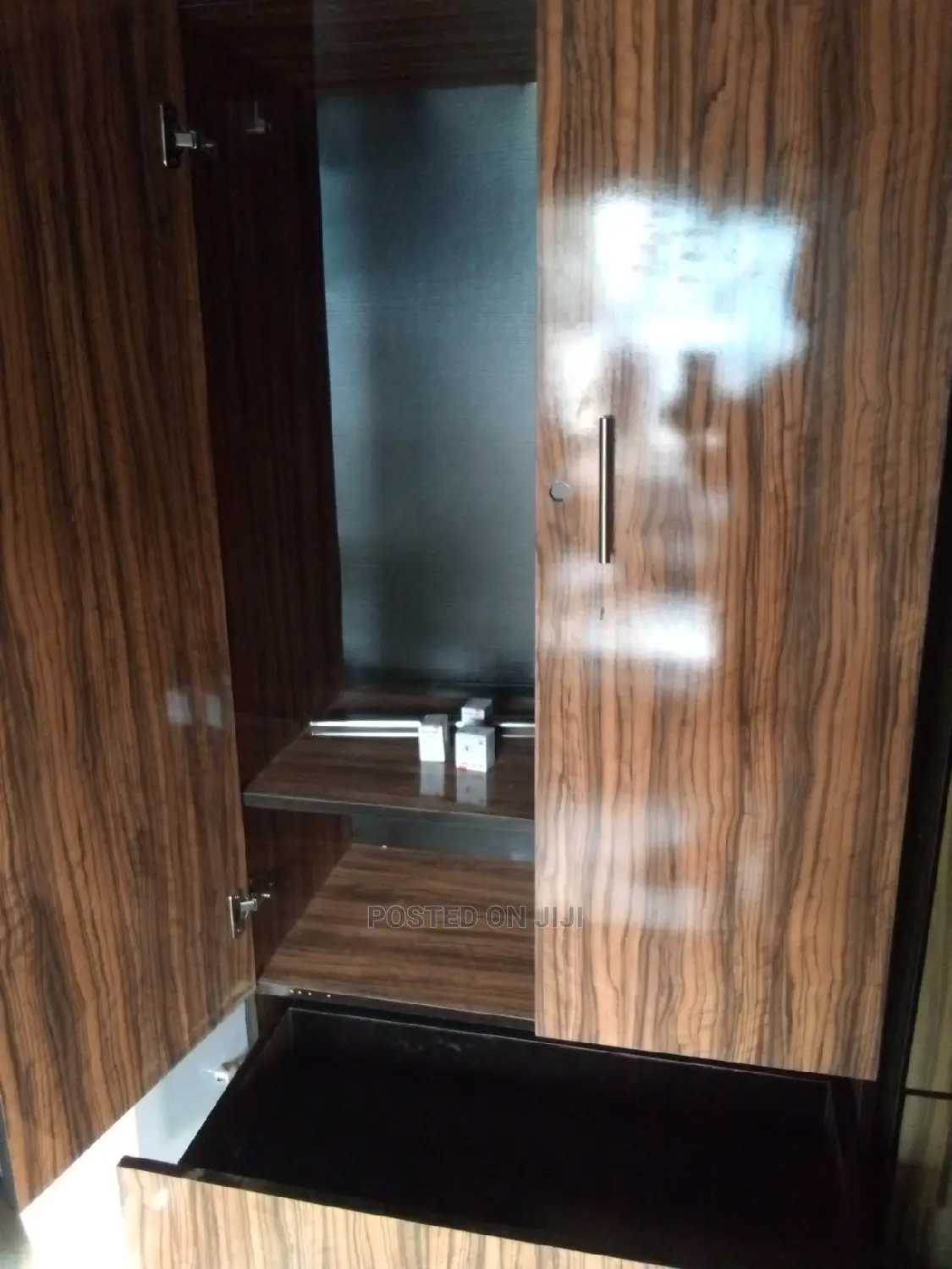 6 by 32 Inches Wardrobe