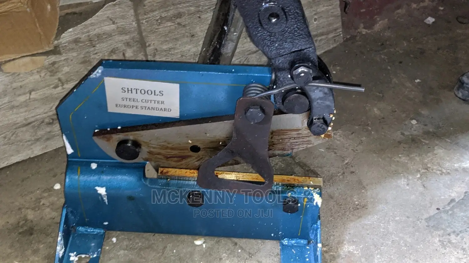 Plate Cutter Machine 17"