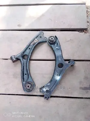 Set of Front Lower Arm 2016-020 Honda HRV