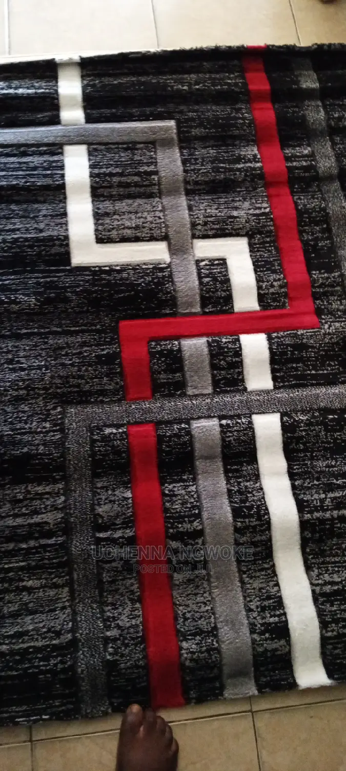 Quality Center Rug