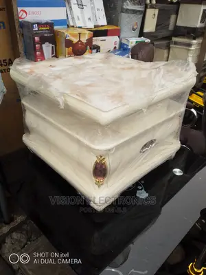 Portable Center Table