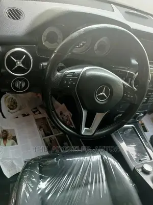 Mercedes-Benz GLK-Class 2013 Black