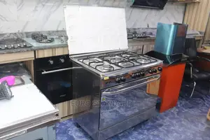 Standing Gas Cooker Wit Oven Big Size