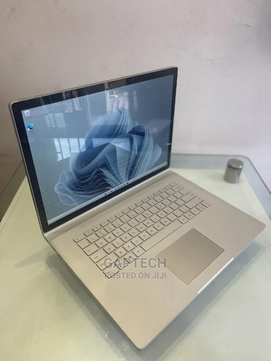 New Laptop Microsoft 32GB Intel Core I7 SSD 2T