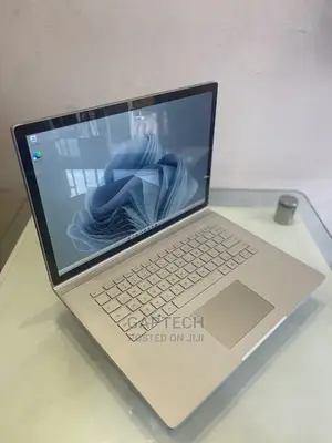 New Laptop Microsoft 32GB Intel Core I7 SSD 2T